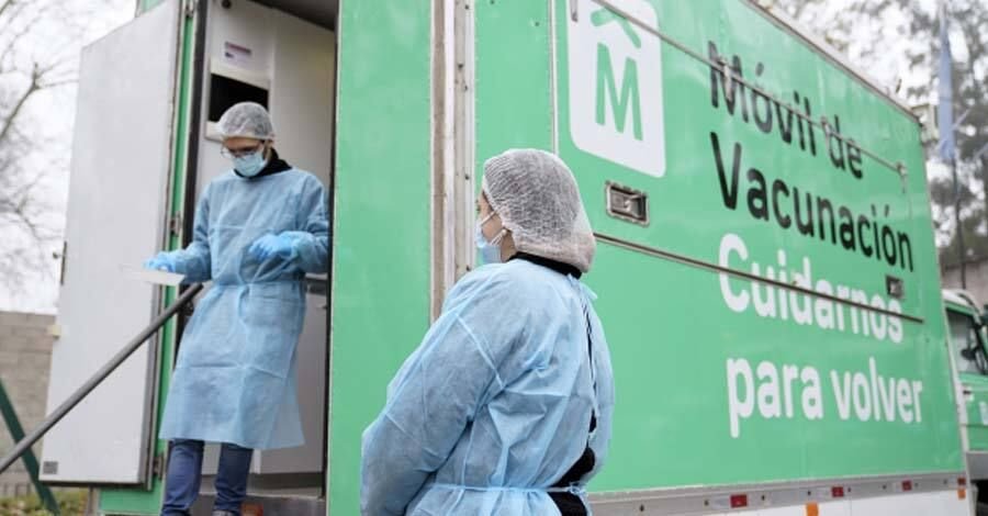 Se comenzará a vacunar en ferias de la ciudad