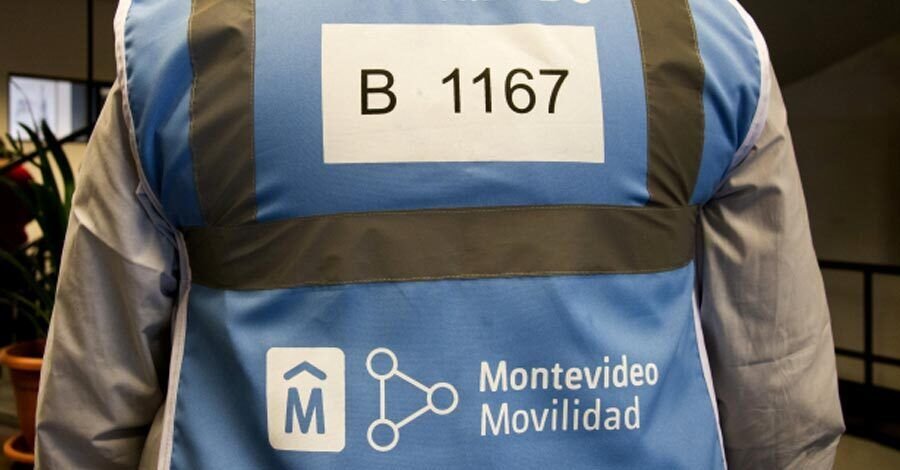 Colón Portal - Cuidadores de coches para rural del prado 2022