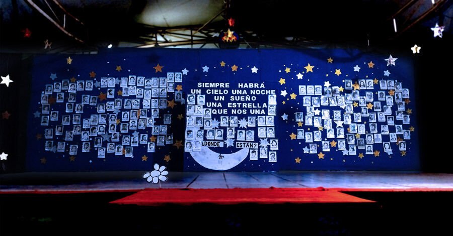 Teatro de Verano de Colón en apoyo a la búsqueda de los desaparecidos