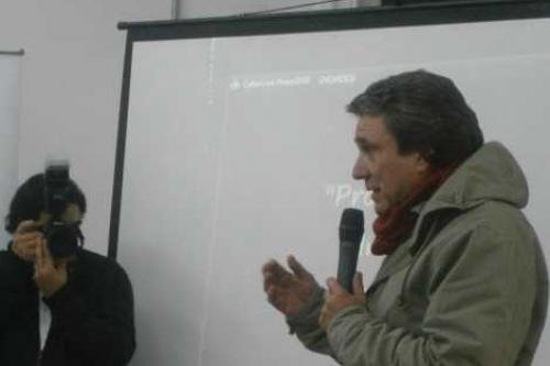 alcalde gaston silva participando de los talleres de la junta te junta