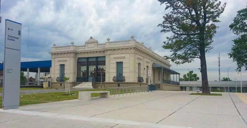 taller de hongos en el centro civico enrique erro