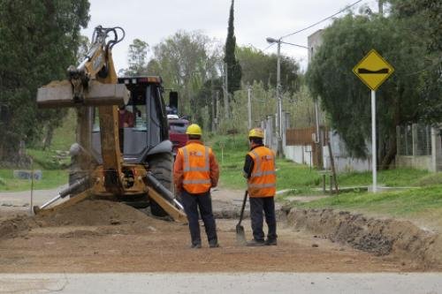 trabajando vialidad