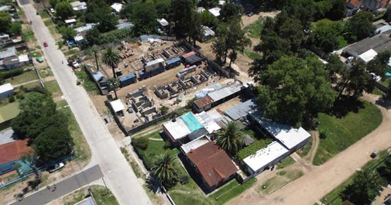 entrega de viviendas el apero nuevo colon y 8 de mayo