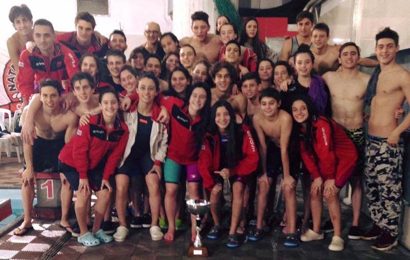 olimpia campeon pileta corta